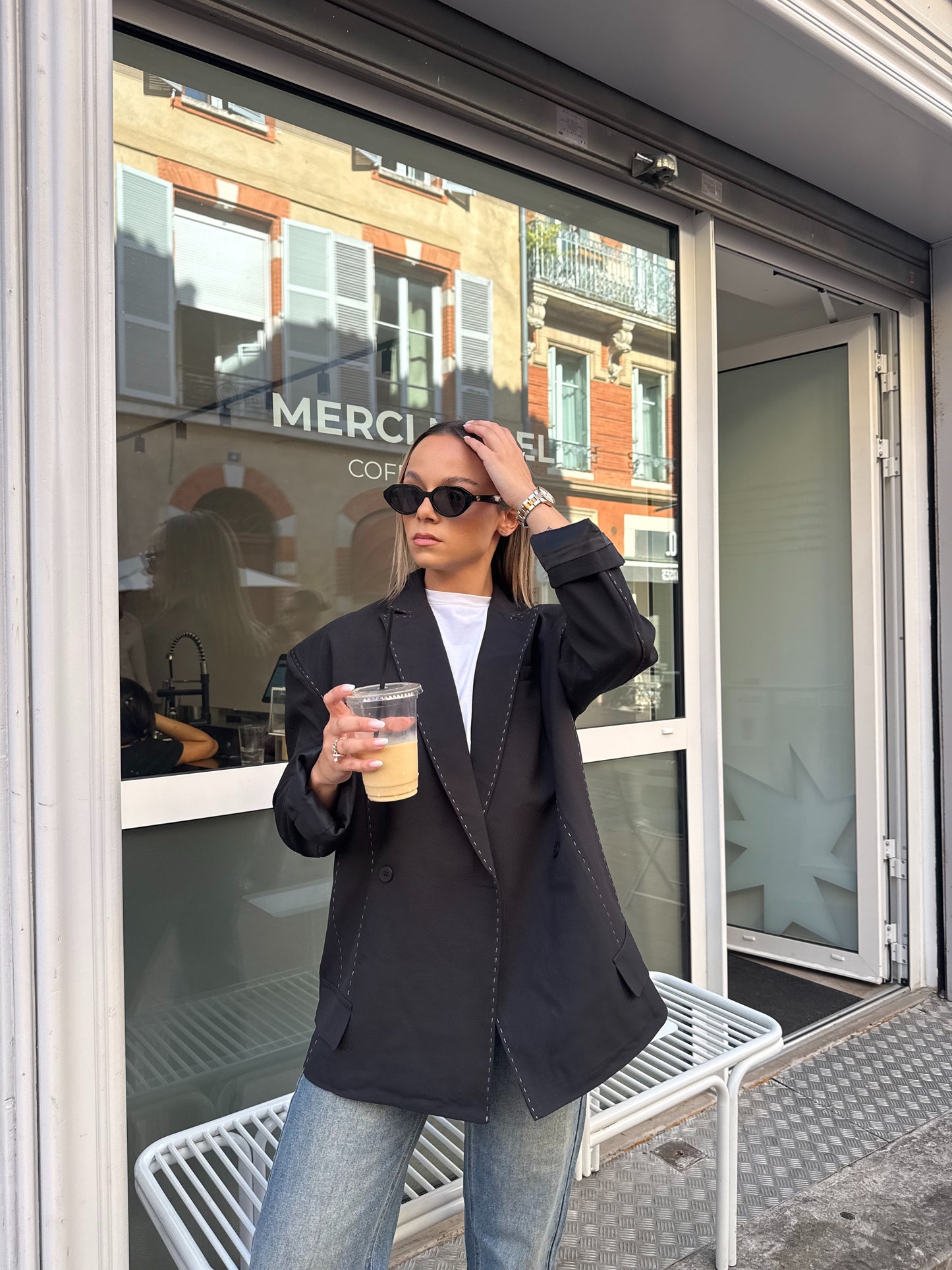 Blazer noir à surpiqures Romy