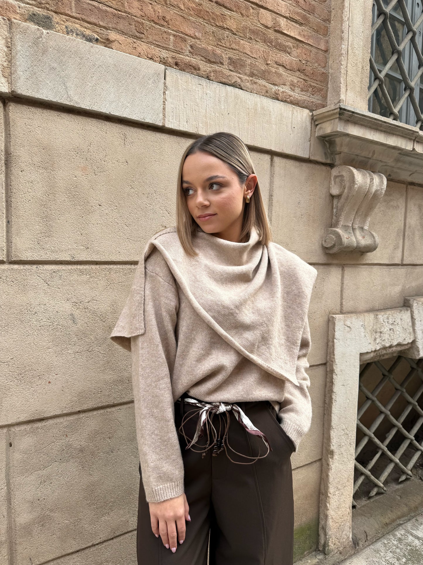 PULL ÉCHARPE GARANCE