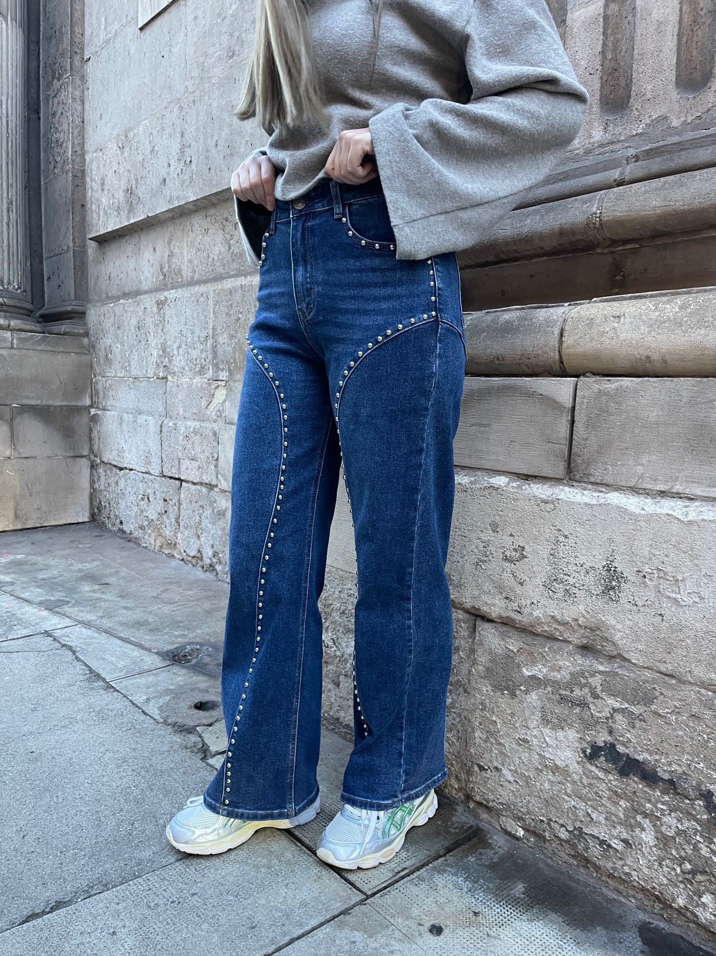 JEAN À STUDS MÉLISSA